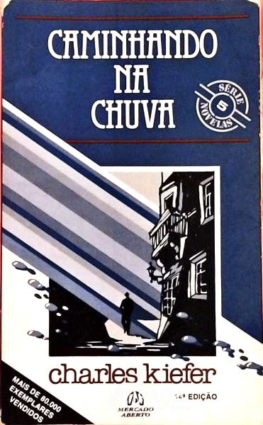 Caminhando Na Chuva