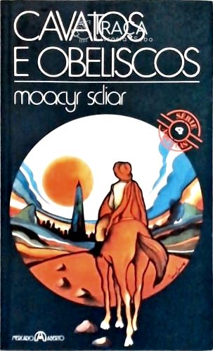 Cavalos e Obeliscos