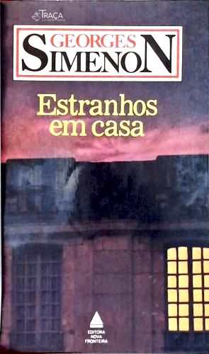 Estranhos em Casa