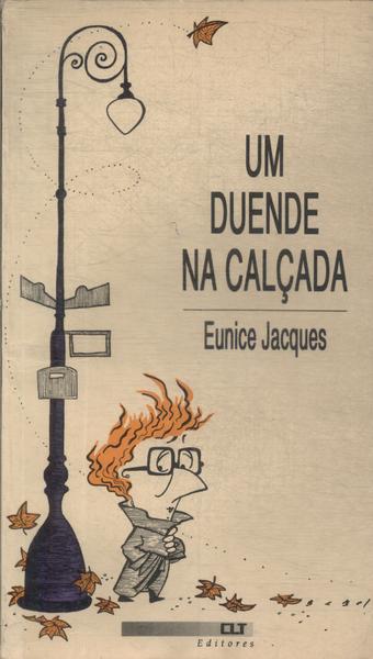 Um Duende Na Calçada