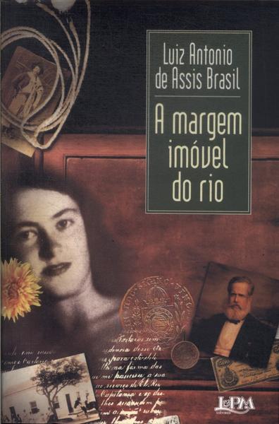 A Margem Imóvel Do Rio