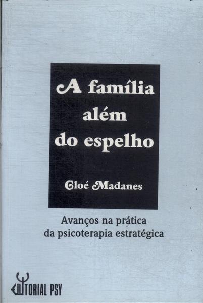 A Família Além Do Espelho