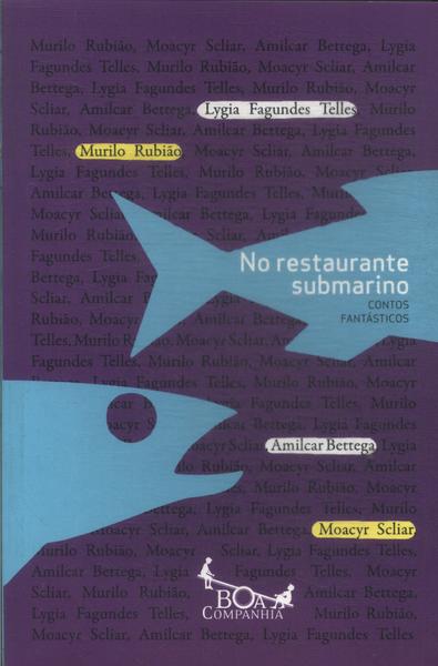 No Restaurante Submarino