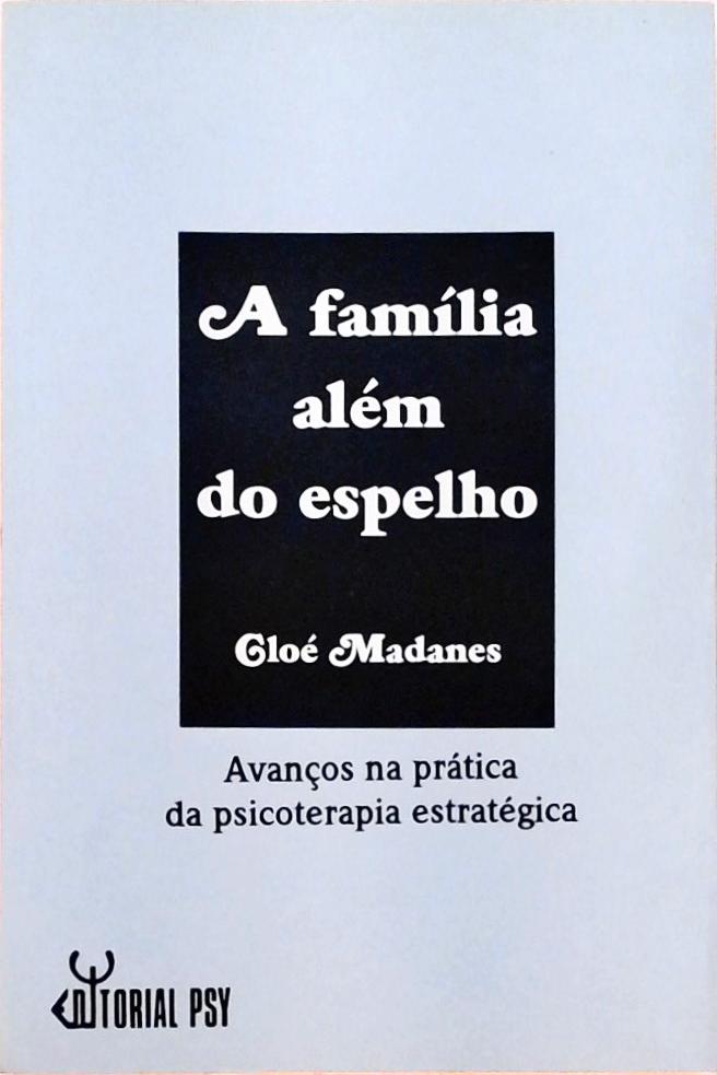 A Família Além Do Espelho