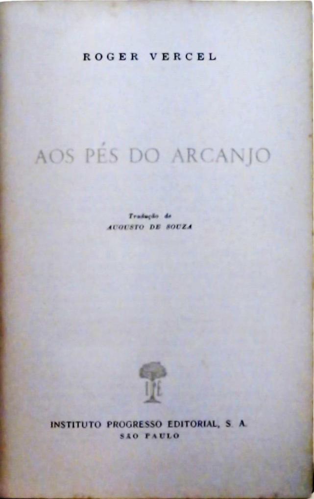 Aos Pés do Arcanjo