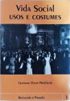 Vida Social - Usos E Costumes