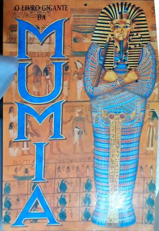 O Livro Gigante da Mumia