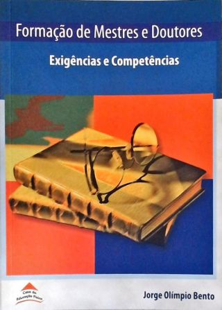 Formação de Mestres e Doutores