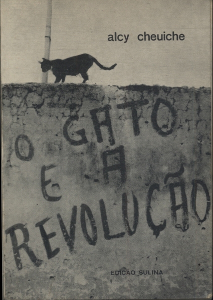 O Gato E A Revolução