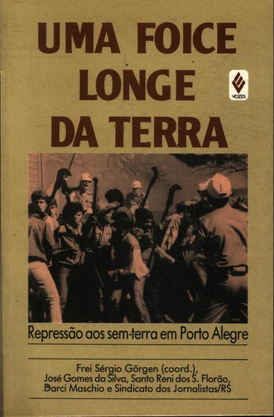 Uma Foice Longe Da Terra