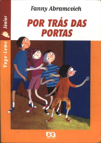 Por Trás Das Portas