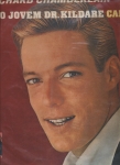 O jovem Dr Kildare canta 