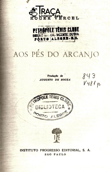 Aos Pés do Arcanjo