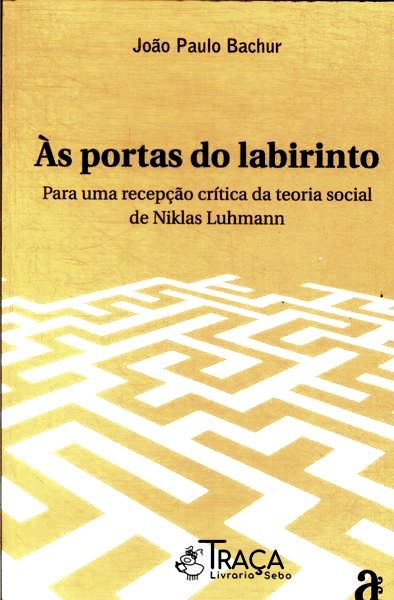 Às Portas Do Labirinto
