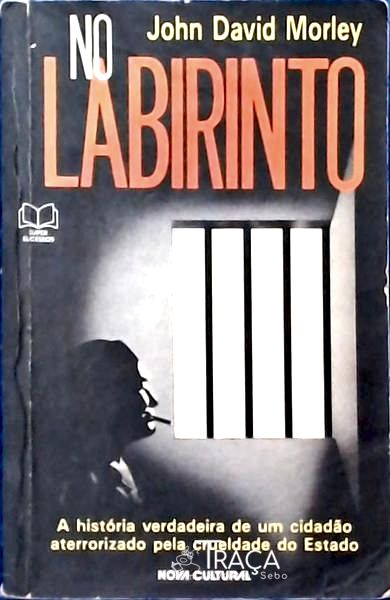 No Labirinto