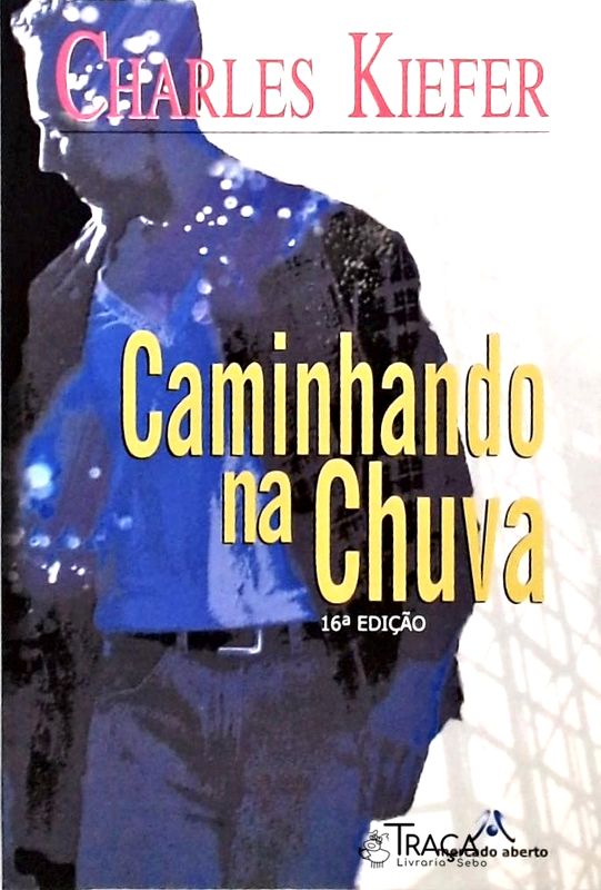 Caminhando Na Chuva
