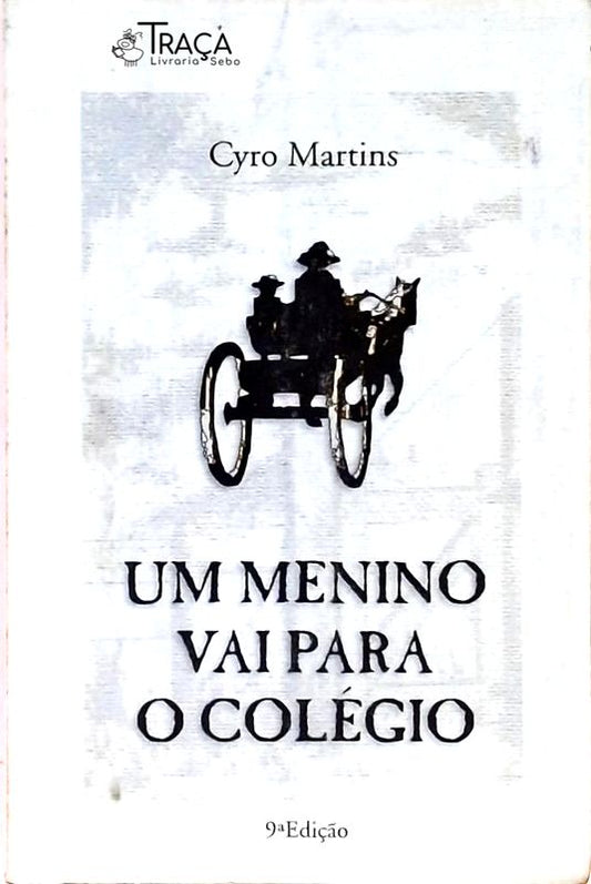 Um Menino Vai Para O Colégio