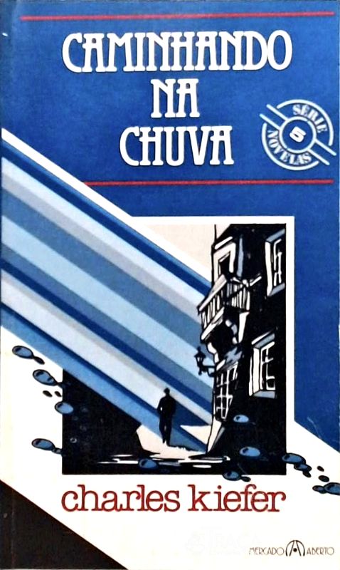 Caminhando Na Chuva