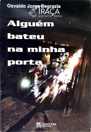 Alguém Bateu Na Minha Porta