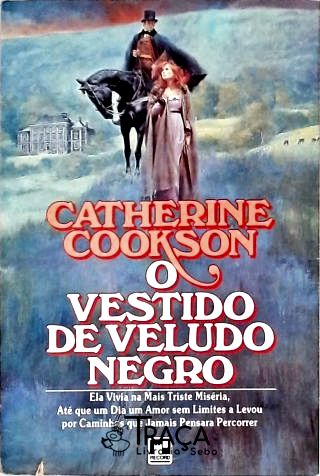 O Vestido de Veludo Negro