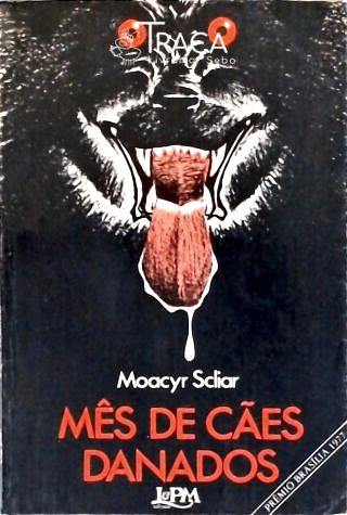 Mês de Cães Danados