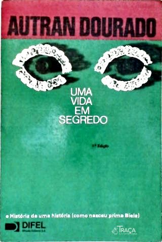Uma Vida em Segredo