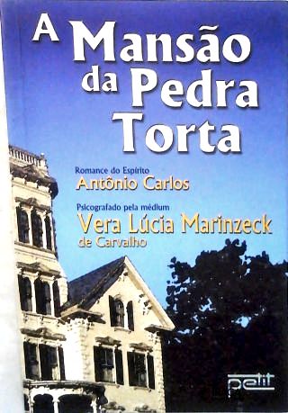 A Mansão da Pedra Torta