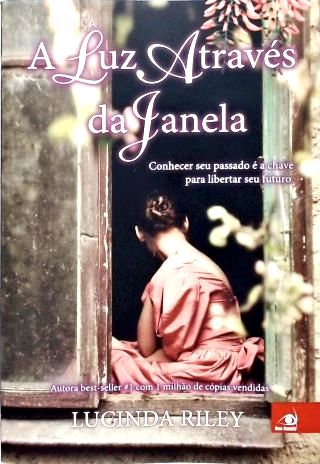 A Luz Através Da Janela